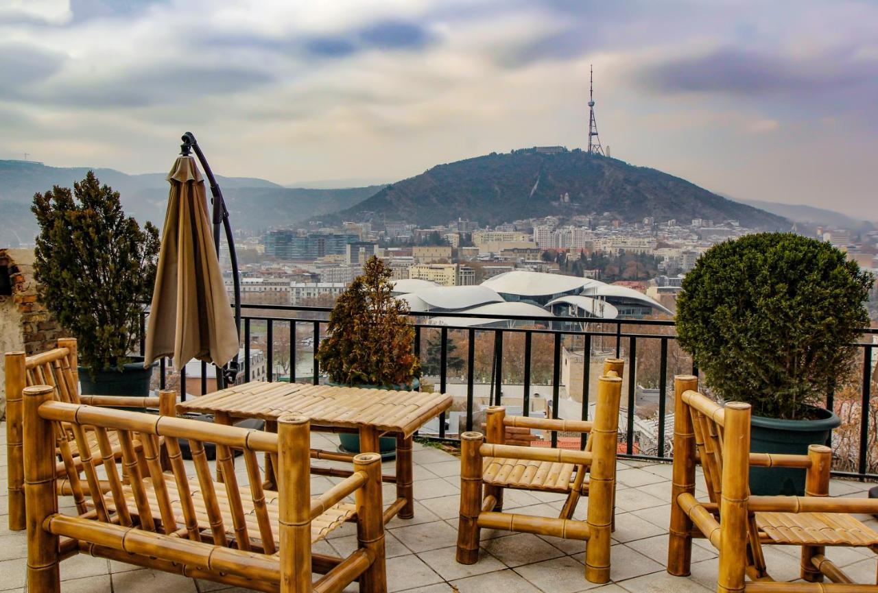 Tbilisi Tower Apartment Exteriör bild